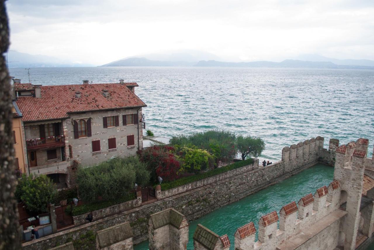 Hotel Grifone Sirmione Exterior photo