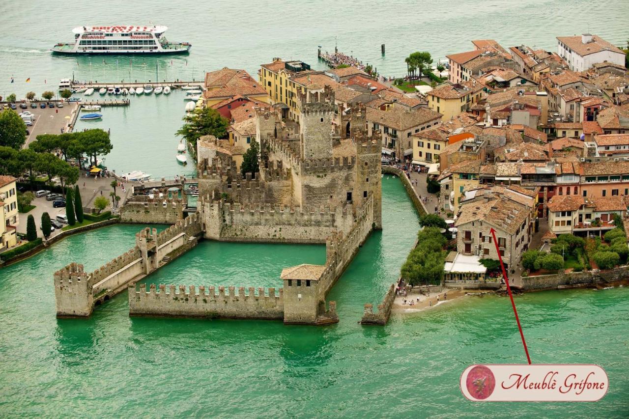 Hotel Grifone Sirmione Exterior photo