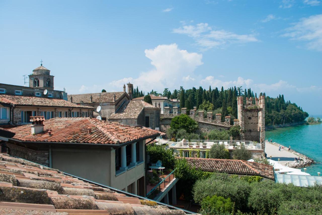 Hotel Grifone Sirmione Exterior photo